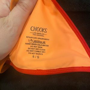 chooks top and bottom